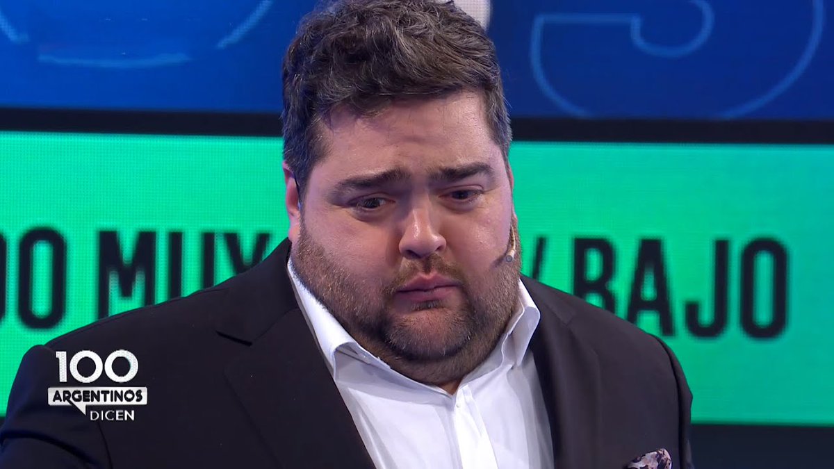 hernanflash's tweet photo. Estoy viendo el especial de TyC Sports del Mundial pasado y me esta pegando fuerte che. Lo del hincha que estaba tirado al lado de la Virgen y se entera de que éramos campeones por el otro que pega el grito y después lo abraza me destruye. https://t.co/FmTs7w88zu