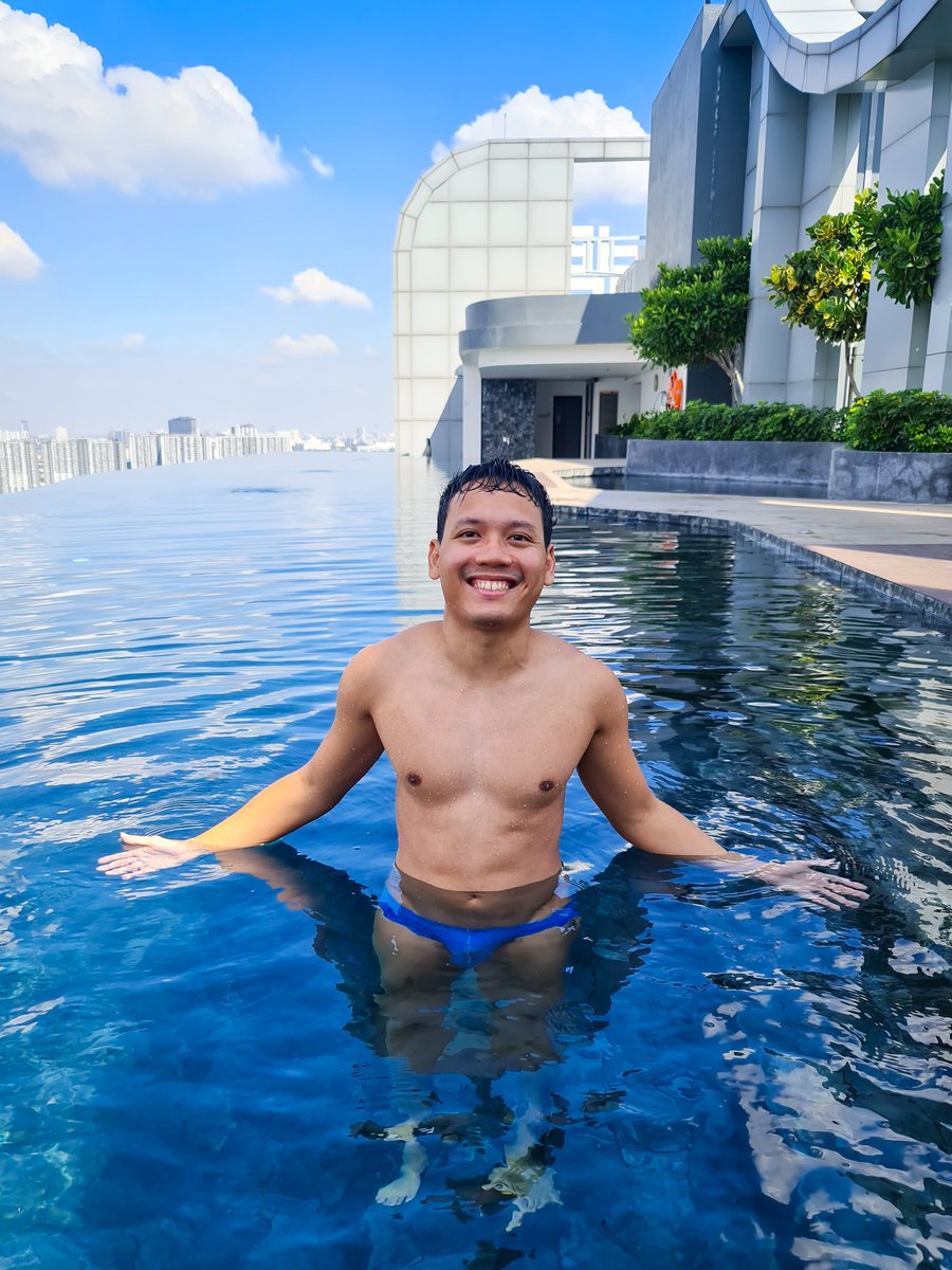 planetworldz's tweet photo. รับงานเป็นเพื่อนเล่นน้ำ 💦 https://t.co/uRDrib4Irl