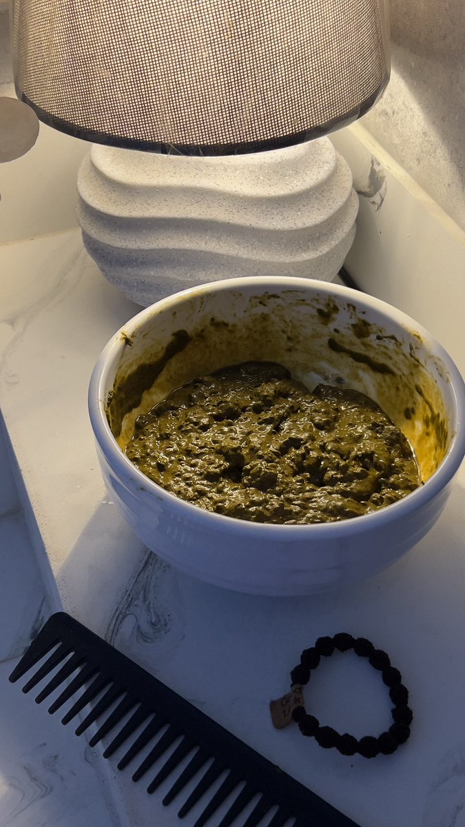 aa_ooo111's tweet photo. روتين يوم لطيف 🍕🍵 https://t.co/jVgXPgnw3u
