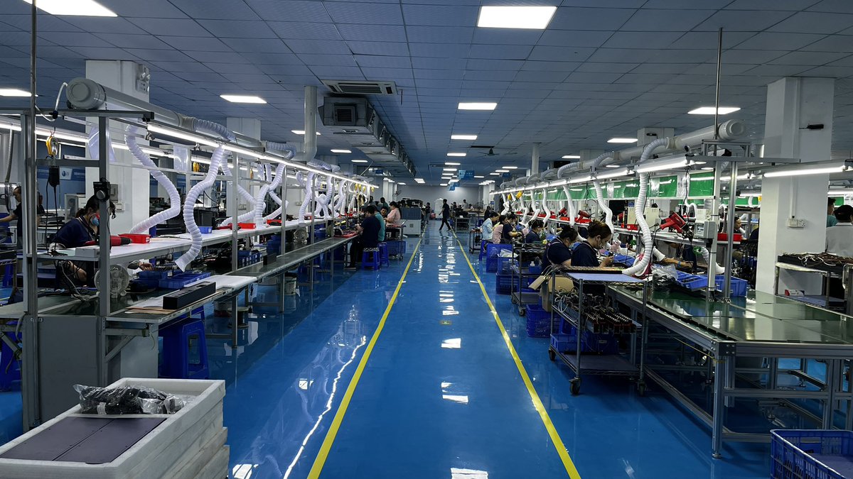 wangz8672's tweet photo. Inside Our PDU Manufacturing Facility: From Precision Assembly to Final Testing
#PDU #SmartPDU
#IntelligentPDU
#RackPDU
#PowerDistribution
#DataCenter
#AIDataCenter
#CriticalInfrastrure
#IndustrialAutomation
#OEM #ODM
#CustomPDU
#MadeInChina https://t.co/hZhrBBHLV7