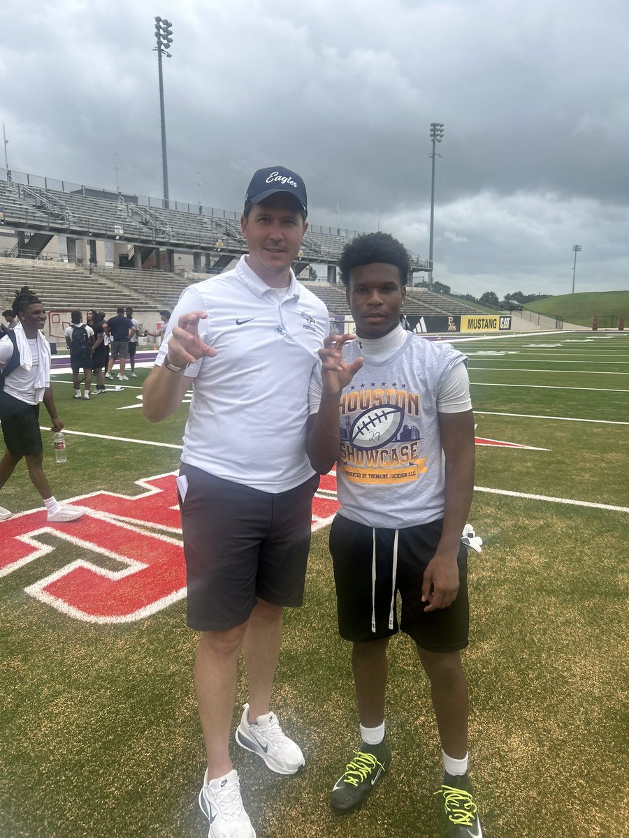 Dorian Brannon2 tweet media