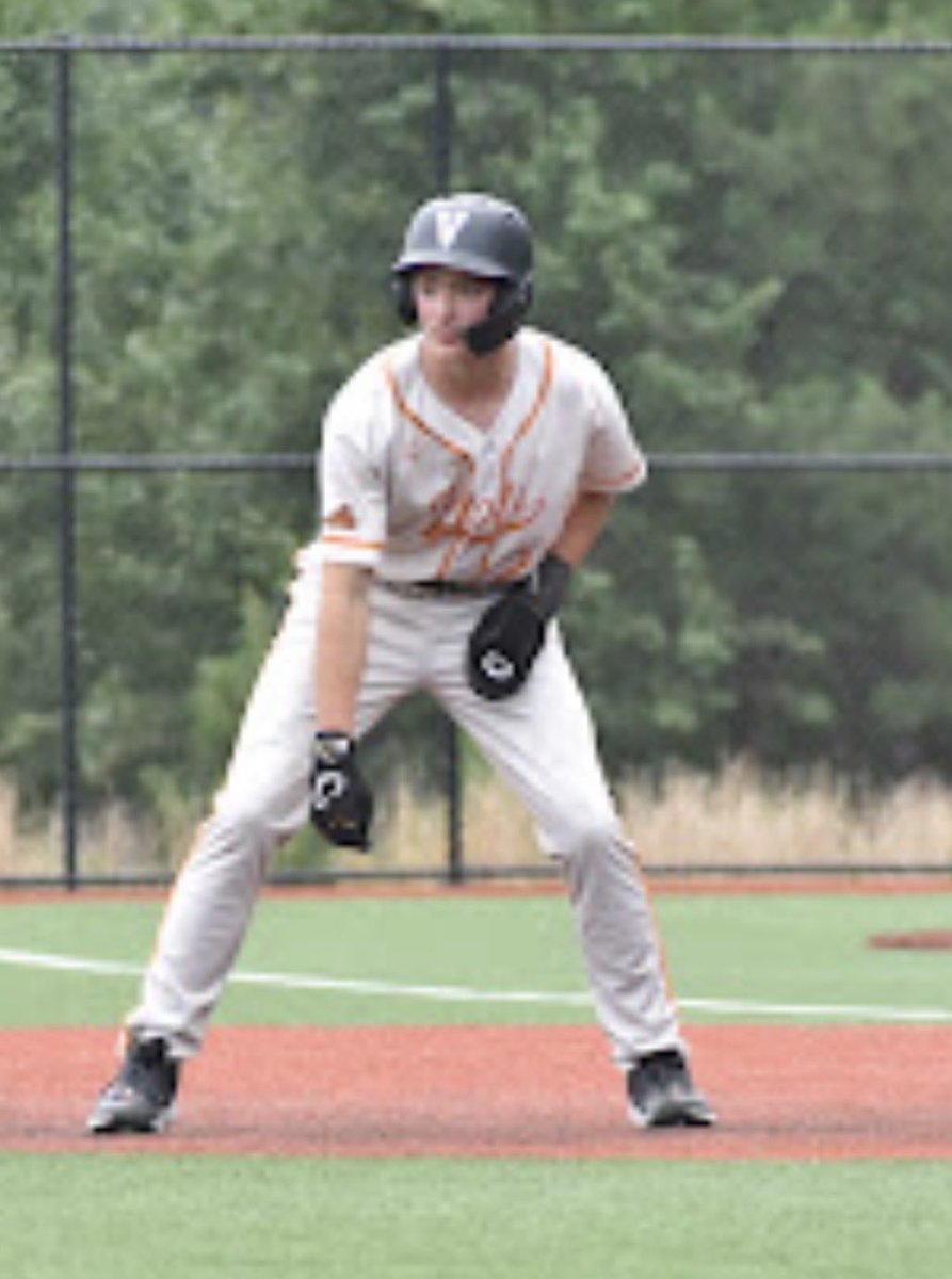KeelerA27's tweet photo. Excellent first tournament for Virginia Vols Colyer 16U
The whole team did great
Led off every game and played center
Stats
BA: .500 (1 HR, 1 double, 3 singles)
OBP: .580
OPS: 1.483
Slugging: .900
SB: 2
Looking forward summer tournaments with @VAVolsBaseball 
@PrepBaseballVA https://t.co/sH6i6A9Viw