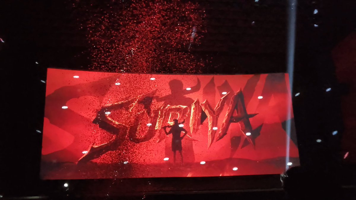 HafeezOffl's tweet photo. 25th Day Celebration @VettriTheatres 

Jiii frame paarunga jii..... https://t.co/LoQoA9N5Nr
