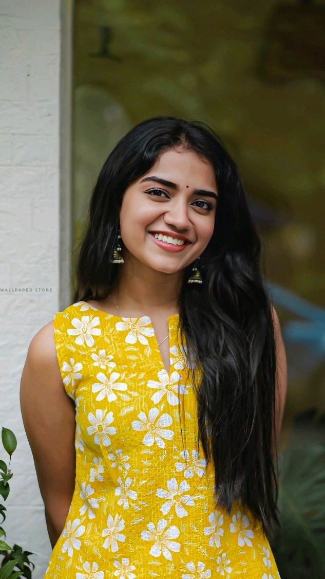 karuvachi_offcl's tweet photo. தேர்ந்தெடுக்கப்பட்ட தேயிலையில் 
இருந்து தயாரிக்கப்பட்ட தேநீரை
போன்றவன் நீ... 🫰 https://t.co/D8HT96Ngd8