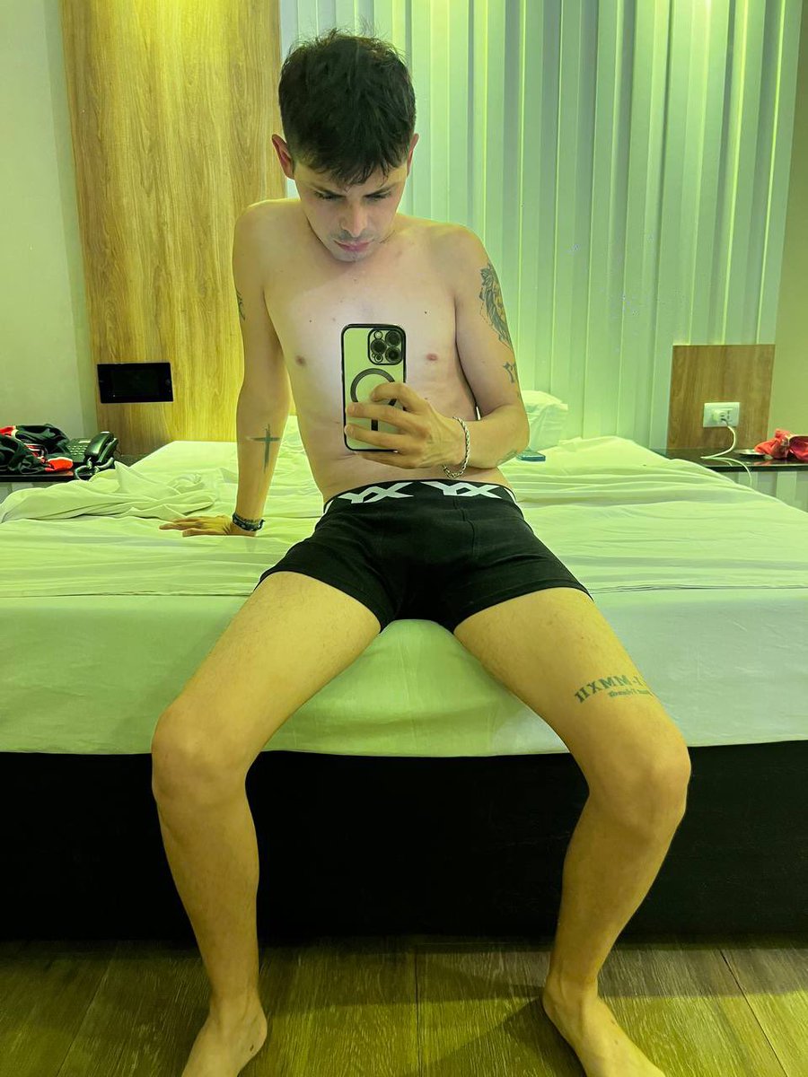 Alejandro💦🍆🥵 tweet media