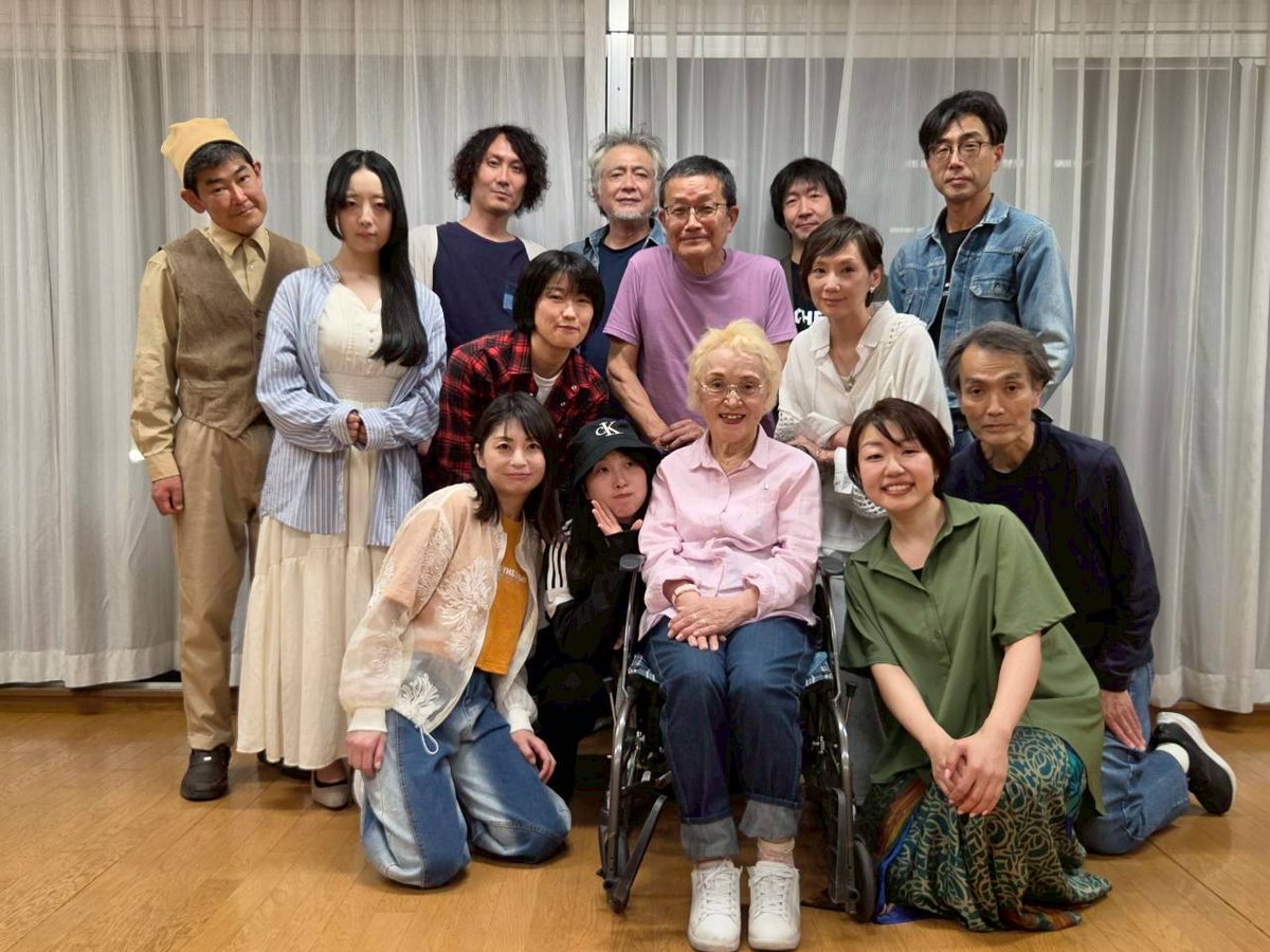TozukaYuki's tweet photo. 劇団つばめ組 稽古 第22回公演
「お気に召すまま」
先日、顔合わせがありました。
2026/8/20(木)〜23(日)
シアターグリーンBASE THEATERにて。
予定をあけておいてくださると嬉しいです。
詳細はまた改めてお伝えします。 https://t.co/CNXlIlNLvx