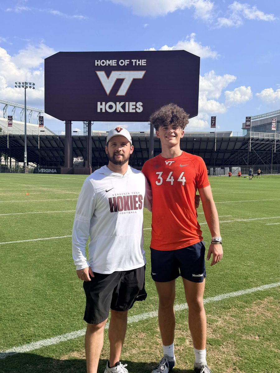 DeanSchnitzler7's tweet photo. Had an awesome time at @HokiesFB thank you @CoachRocco for the awesome hospitality and invitation!
@Coach_B10 @CoachGray70 @MoellerFootball @MoellerHS @CoachShanefelt @Bryan_Ault https://t.co/46RiQfo5w1