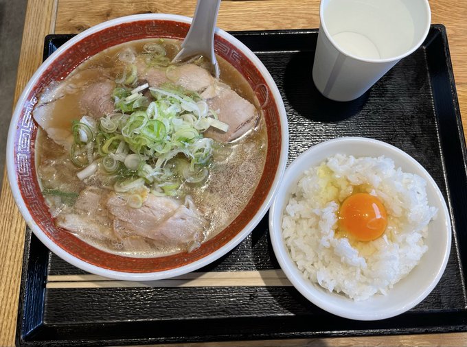 おひるごはんのつばき亭醤油ラーメンです 