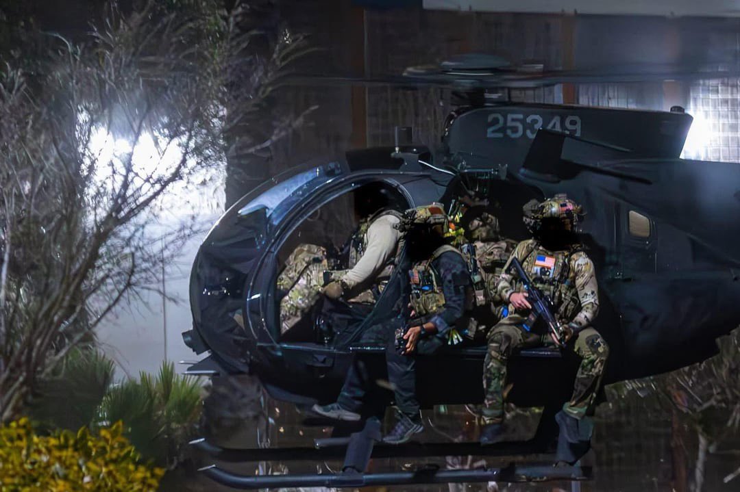 uncle_fury's tweet photo. Delta Force, JSOC &amp; 160 SOAR in Night raid exercise, CA
Photo source: PomegranateOK9564 https://t.co/fuqE6uplob