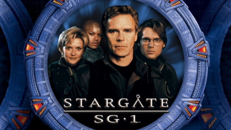 ACtheBodyguard's tweet photo. So I'm seeing a lot of Stargate related things online, which is awesome.

I heard recently that Amazon wanted to cancel the new show because too many fans like it...because that makes sense right?

No not really, so why not do my part and talk about why I like Stargate??? https://t.co/AF6YmK0rgm