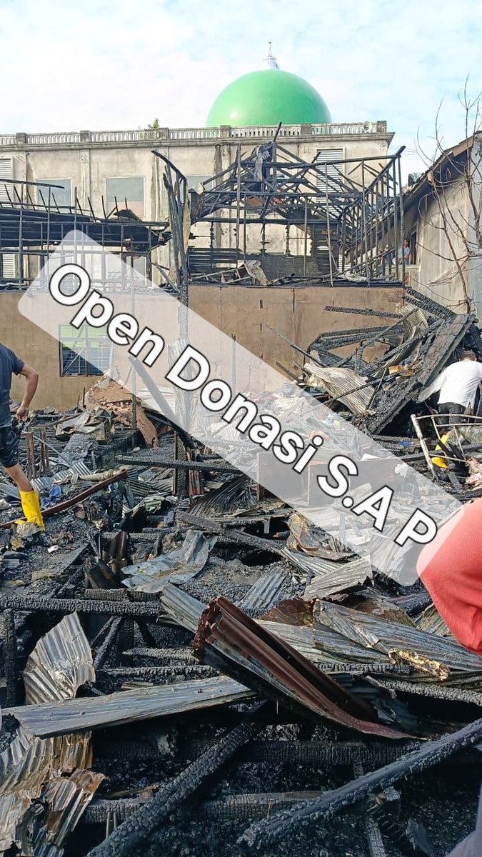 KentaKanataa's tweet photo. OPEN DONASI PASCA KEBAKARAN

Twitter please do your magic

Temanku rumahnya habis terbakar tgl 3 Juni, penyebabnya arus listrik pendek di rumah tetangga. Barangkali ada yang mau berdonasi, berapapun akan sangat berharga bagi dia dan keluarga.

Bantu like+RT juga ya🙏
Detail: https://t.co/4NPIrTfYys