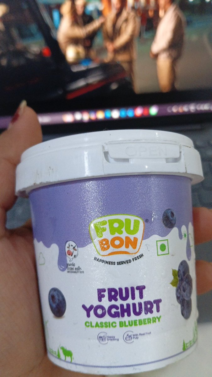 wittydoodlebug's tweet photo. Fru Bon yoghurt deserves an appreciation https://t.co/mFROQADqSz