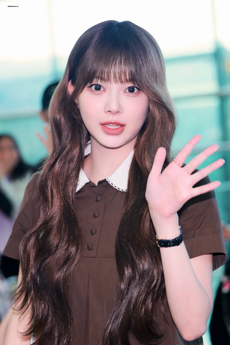 babyclover_hec's tweet photo. 260608 🧸

#홍은채 #ウンチェ #HONGEUNCHAE
#은채 #르세라핌 #LE_SSERAFIM https://t.co/CHatSGjl9m