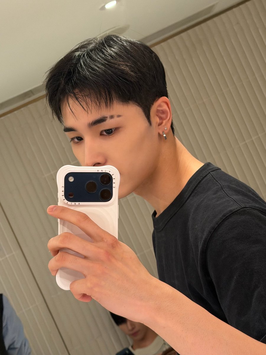 🫧🐻‍❄️260608 | 05:28 PM ( KOR ) *photos* The photos I took in