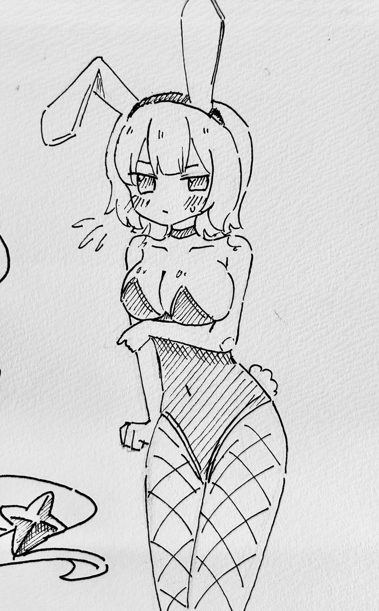 narugaki3's tweet photo. こんな感じでアナログ描いてます
本垢ではデジタルで色々描いてます https://t.co/i5sVXJuywz