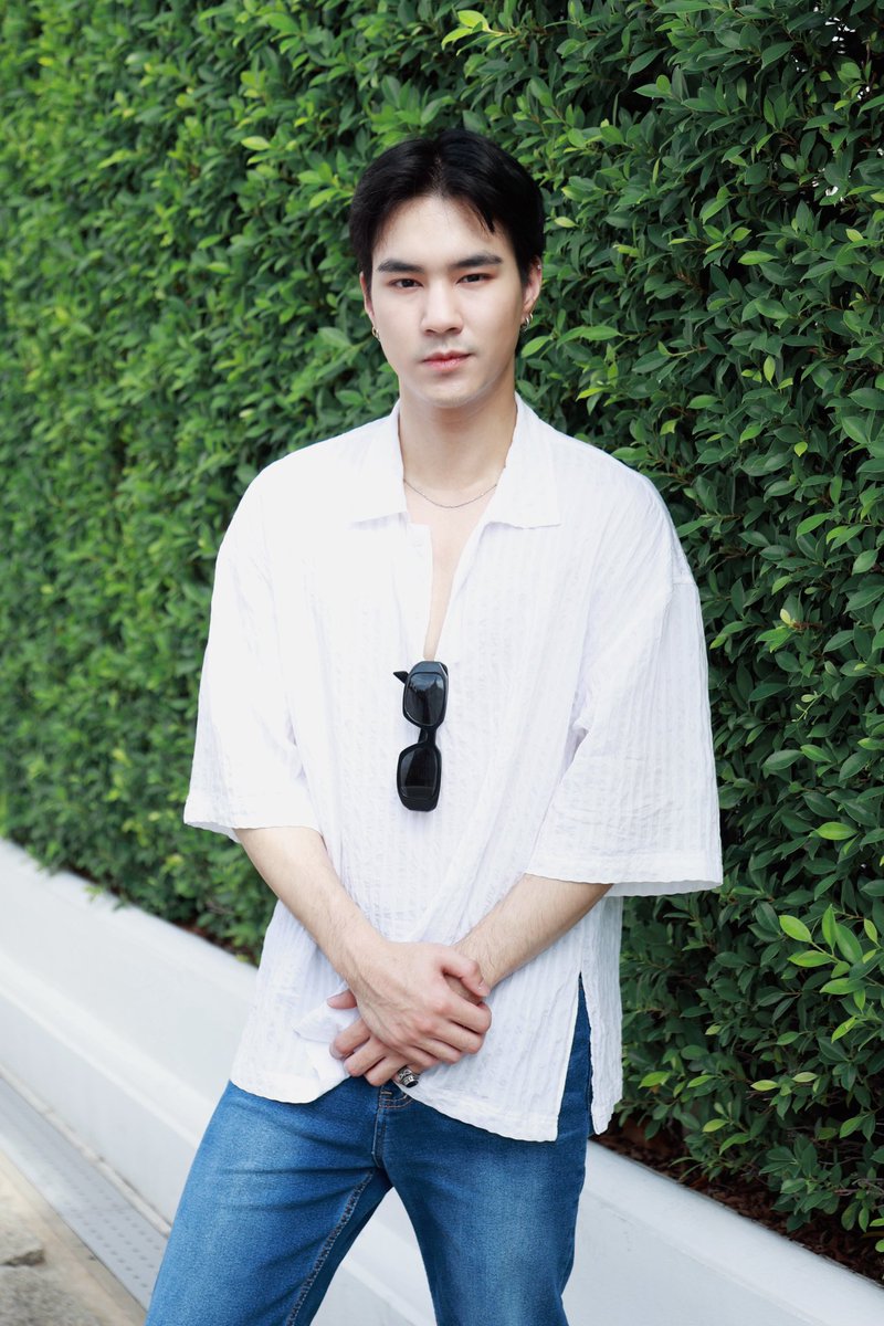 bibbidiient's tweet photo. พี่บิบขอปารูปสุด Exclusive เมื่อช่วงเช้าของงานบวงสรวงประจำปีของค่าย BBD (Bibbidii Entertainment) ให้พี่ๆ แม่ๆ ค่าาา 💖✨ สวยหล่อกันสุดๆ ไปเลยใช่ไหมคะ?

และขอบคุณที่ทุกคนมาให้กำลังใจให้และส่งกำลังใจให้พวกเราด้วยนะคะ 🙏🏻

#BBDxบวงสรวงGLAMDEPT
#BBD_Bibbidii https://t.co/iN4NYi7Q39