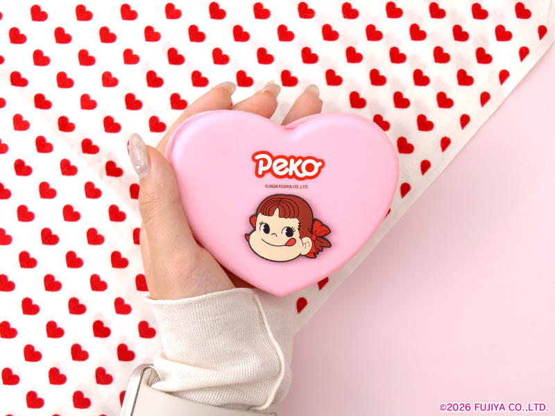 ❤🍬発売商品情報🍬❤ ミルキーとペコちゃんデザインの シリコンポーチ