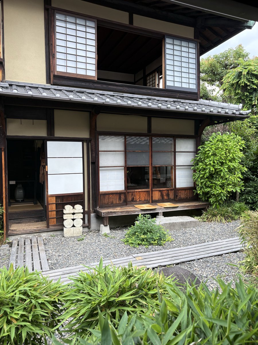 hyojo_lesson's tweet photo. 河井寛次郎記念館。
何度来ても素晴らしい。 https://t.co/E6BgwWl1un