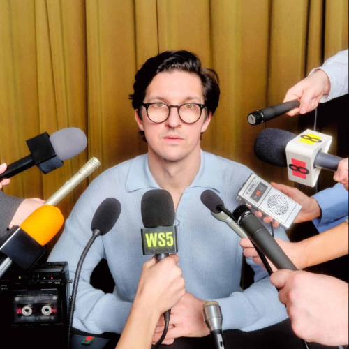 BanquetRecords's tweet photo. 🆕 DAN CROLL - 13th October 🆕

Dan Croll visits Kingston to play an in-store set to celebrate the release of 'Winning Streak' https://t.co/h04vImE19d

tickets on sale now