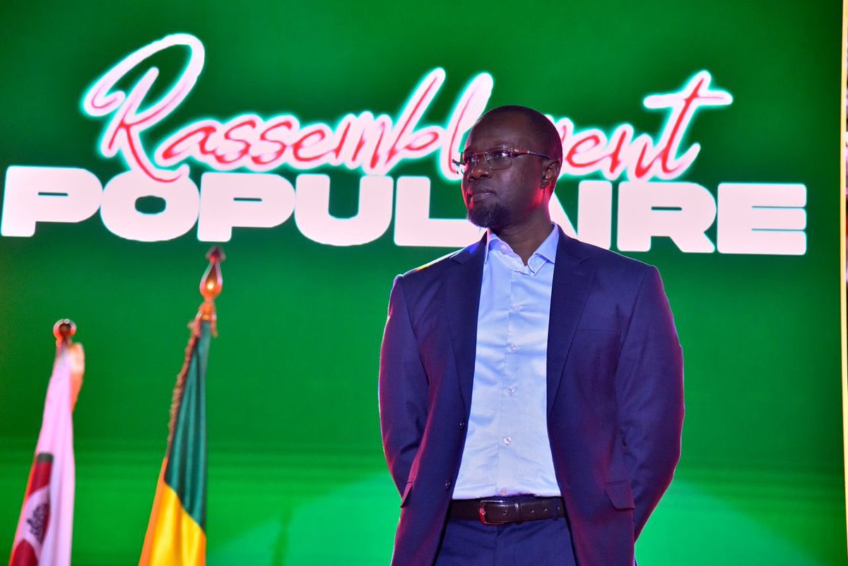 Awah_Juuf's tweet photo. Au lendemain de son élection à la tête de PASTEF–Les Patriotes, le Président Ousmane Sonko a été accueilli, ce dimanche 7 juin 2026, par une véritable marée humaine à la Dakar Arena, à l’occasion d’un grand rassemblement populaire.

Dans une ambiance survoltée, le guide de la révolution citoyenne a livré un discours mêlant perspectives politiques, exigences de formation et appel à la mobilisation pour l’aboutissement du projet national porté par le parti.

Le Président Sonko a insisté sur la discipline, la responsabilité et l’engagement, exhortant les patriotes à intensifier le travail, à renforcer l’organisation et à consolider la cohésion interne afin d’élargir l’ancrage du parti et de préparer les prochaines étapes du combat politique.

Ce rassemblement a également été un moment fort en émotions, marqué par la diffusion d’un mini‑documentaire retraçant l’histoire de PASTEF, rappelant combien le parti s’est construit dans l’abnégation, la constance et la détermination, malgré les péripéties et les épreuves traversées.

Rendez‑vous est pris : un cap décisif est franchi, et l’élan populaire ne fait désormais que s’amplifier.

Le SN COM

#CongresPastef 
#LelanDecisif
#OusmaneSonko