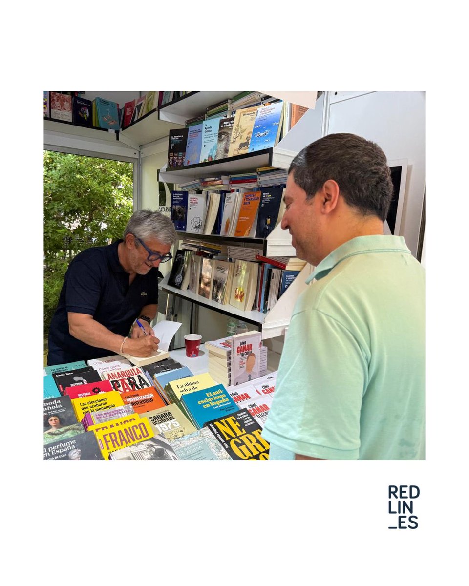 _Redlines_'s tweet photo. 🙏 ¡Gracias a todos por el ambientazo ayer!

Nuestro CEO @CesarCalderon 
firmando ejemplares de "Cómo ganar unas elecciones". Conversaciones potentes sobre la nueva era política.

📚Si quieres ganar, tienes que leerlo. Consigue tu ejemplar 👉 https://t.co/dnFMrhxRgd

#compol https://t.co/ypACoICze9