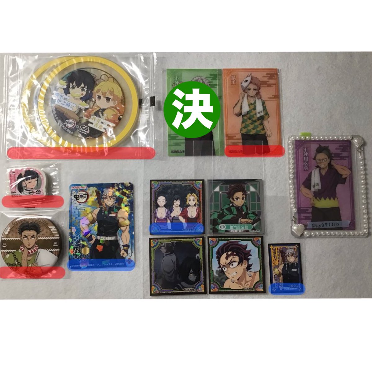 no071110's tweet photo. 【交換・買取・譲渡】
鬼滅の刃　Dr.STONE  ドクスト　東リベ　スパイファミリー　カード　ステッカー　アクスタ　缶バ　特典　100均

譲:画像(炭治郎、場地、アーニャ、ロイドetc)
求:同異種玄弥、あさぎりゲン、龍水or 買取>プロカ記載キャラ

スタンリー、千空、千冬、は他含む方優先、詳細はALT https://t.co/89cRegjZOH