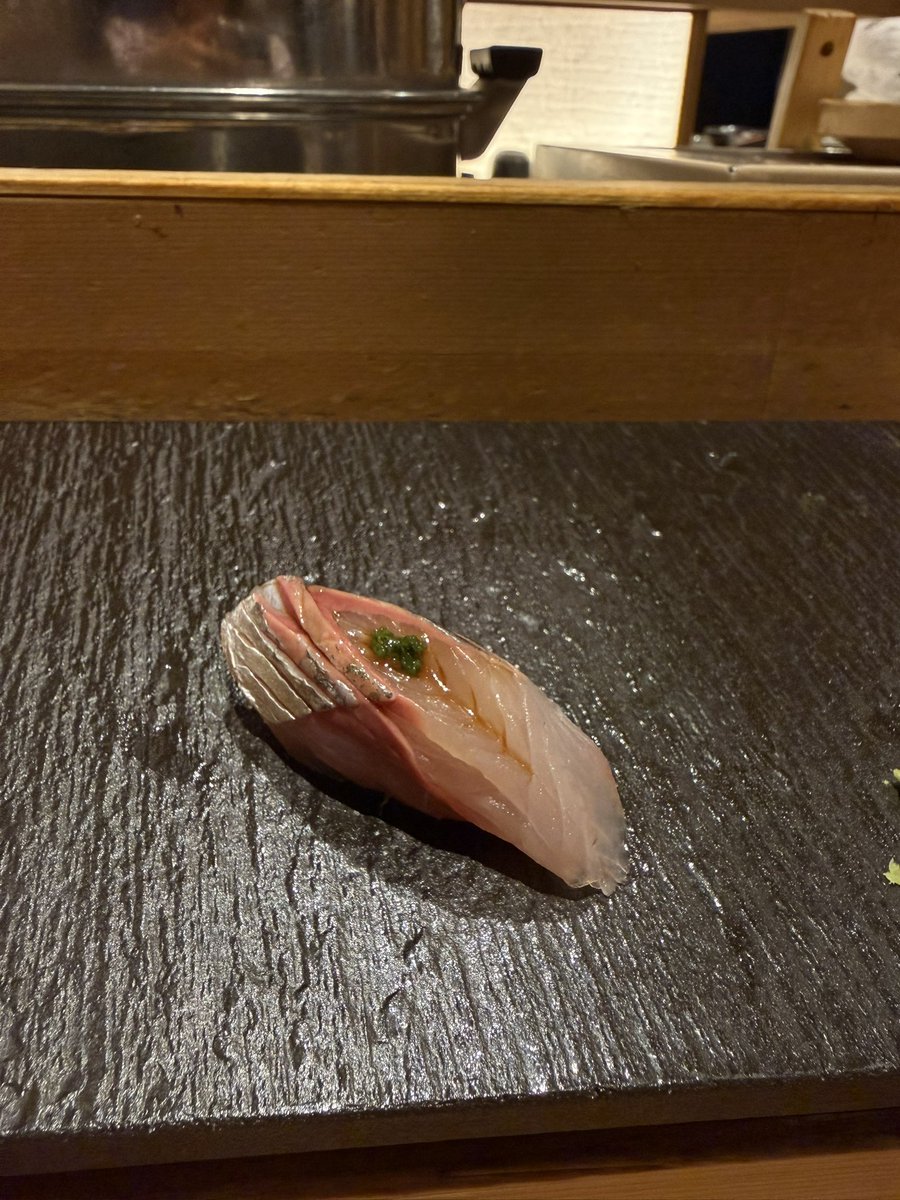 chyerries's tweet photo. first omakase in Japan https://t.co/M8SeMwMQfS