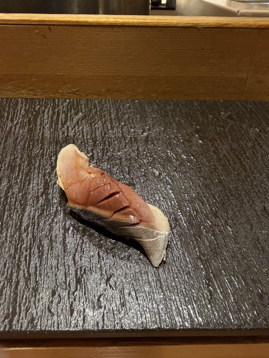chyerries's tweet photo. first omakase in Japan https://t.co/M8SeMwMQfS