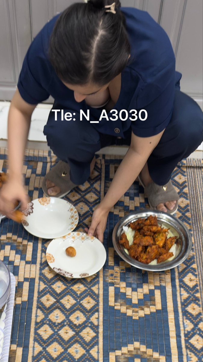 Paj_2017's tweet photo. 4احجام تخلي اخوها يقطر بدون مايحس🔥 https://t.co/E1UiXoK8T8