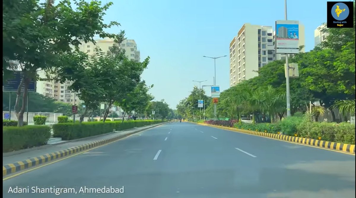 RakeshK32229480's tweet photo. Don't privatize our municipalities.  Babus are capable of running our cities 🤡🤡. https://t.co/dAUevBfp66