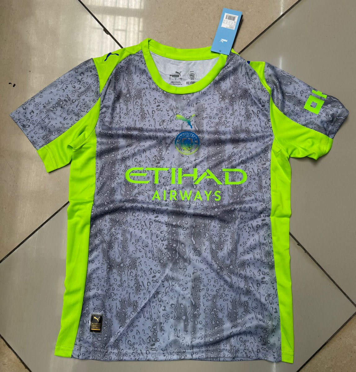 enochmuli2's tweet photo. OFFERS 💥💥🔥 OFFERS💥🔥🔥

For last season kits...we have dropped the prices from 1300..

OFFER PRICES💥

Plain ksh 800
Printing ksh 400

THREAD...

0741410828 📞 
LOCATION.

starmall(Tom mboya street) next to zuri stage  3rd floor shop no. c4 https://t.co/N4kbCWtYyG