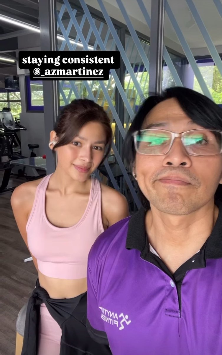 MeeeYeah's tweet photo. hi ganda! https://t.co/1ws32fWeCE