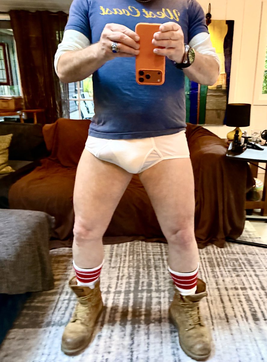 HungFaceFucker's tweet photo. Posing in my briefs.  #bulge #tighywhities #underwearfetish  #bootfetish #underwearbulge #truckstopsex #redneckbulge https://t.co/aMCYJcTMUD