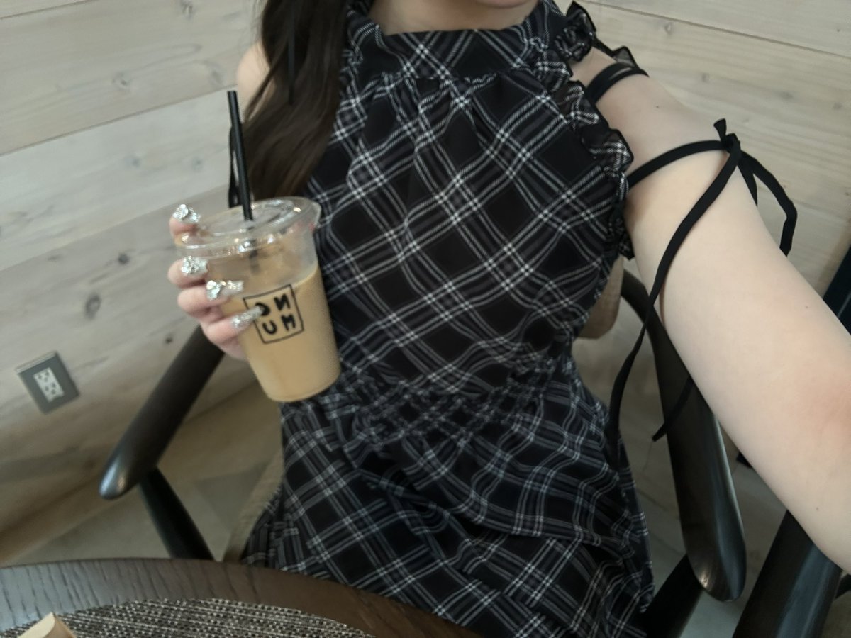 ここあ@BLACK HONEY tweet media