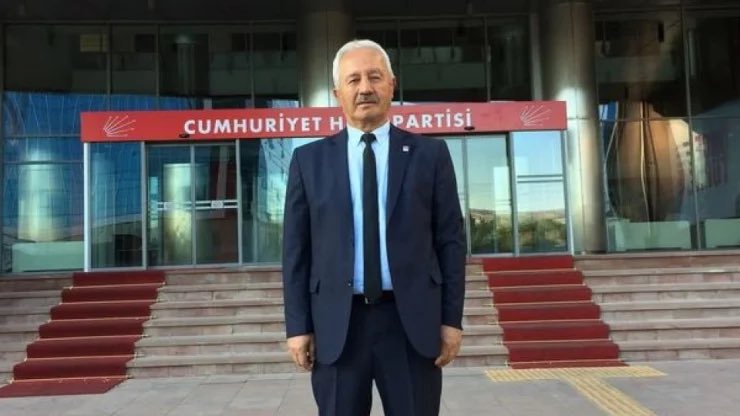 zhacomtr's tweet photo. 📌Filyos Çayı’na düşen CHP Karabük İl Başkan Yardımcısı Mustafa Erten için arama çalışması başlatıldı.

#MustafaEren
#Sondakika
#pazartesi https://t.co/7tFFocGHxq