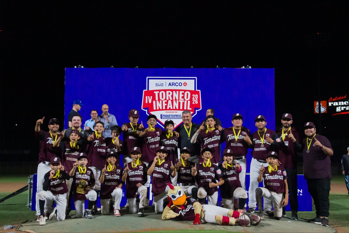Liga_Arco's tweet photo. ¡CELEBRANDO EL TÍTULO!🏆🤩

Felicidades @clubtomateros por su primer título en esta edición del Torneo Infantil presentado por @Paquetexpress 📦 

#LigaARCO⚾️ https://t.co/CiKlwIbGKg