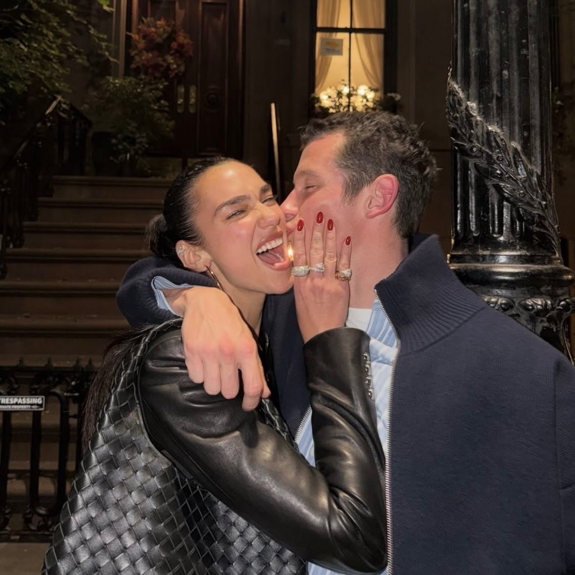 Diorgirlx's tweet photo. dua lipa and callum turner https://t.co/6Y8ygxjNj8
