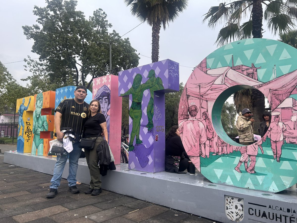 DjBULLITT's tweet photo. Que el américa rifa y no se que . Miraron la de LOS ANGELES FC y se agacharon . LAFC por todo el mundo . Tepito es mío https://t.co/Ikrn7VQiMM