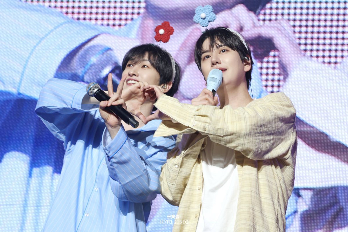 imqqqii17's tweet photo. ✌🫶~
#HOTEL_203_D2
#SUPERJUNIOR 
#슈퍼주니어
#EUNHYUK 
#Kyuhyun https://t.co/6pBk6Ujp4k