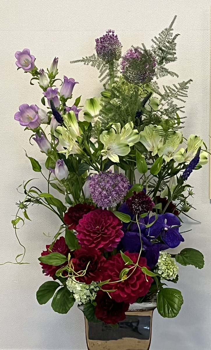 daredevil291's tweet photo. 今週のフラワー
デザイン💐 https://t.co/yeMsQ1M9bH