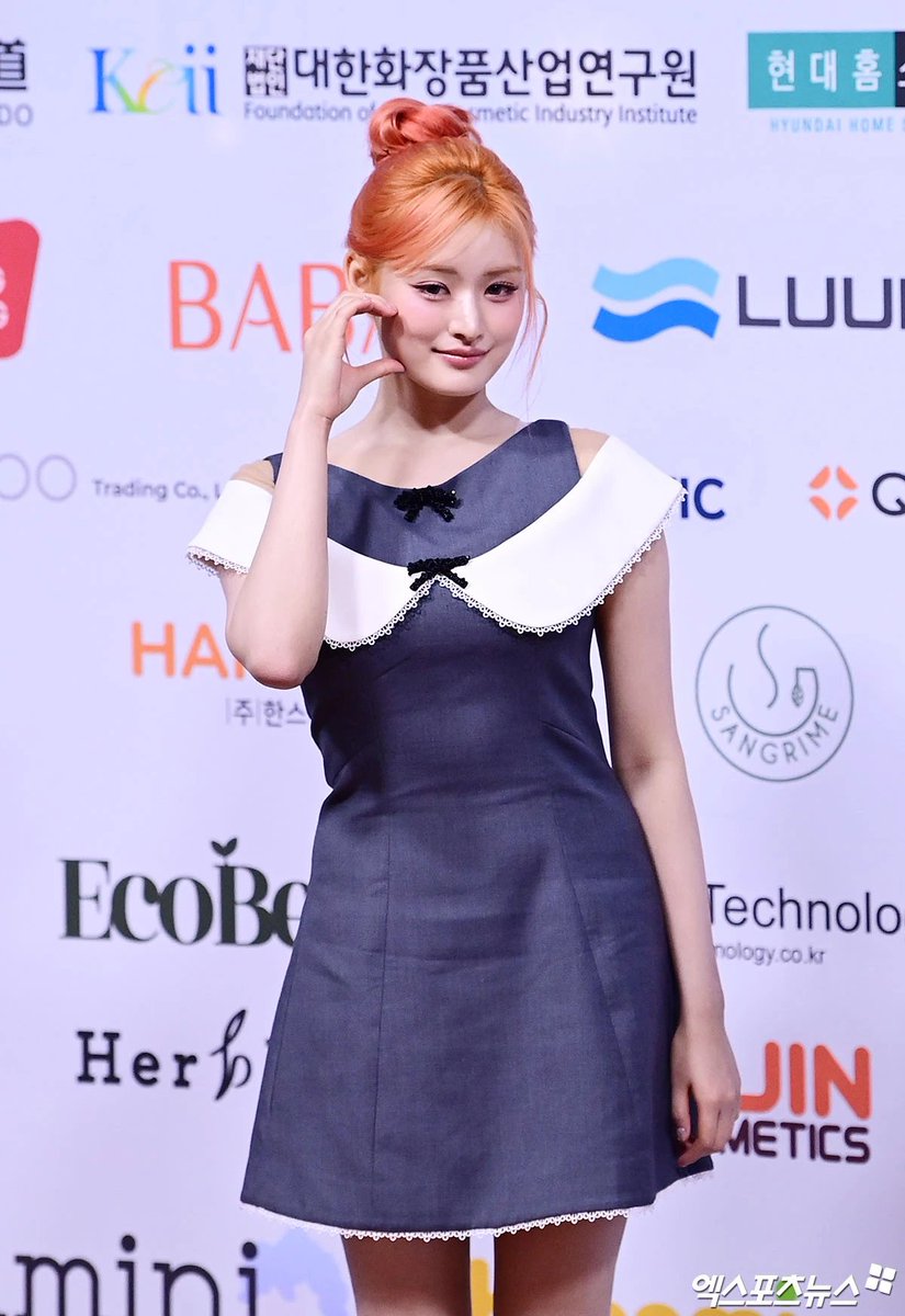 fifipopbase's tweet photo. FIFTY FIFTY’s Athena stuns with her goddess like visuals at the 2026 Hanoi Hallyu Expo ambassador appointment ceremony.

#ATHENA #아테나
#FIFTYFIFTY #피프티피프티 https://t.co/OdSZsT1zh9