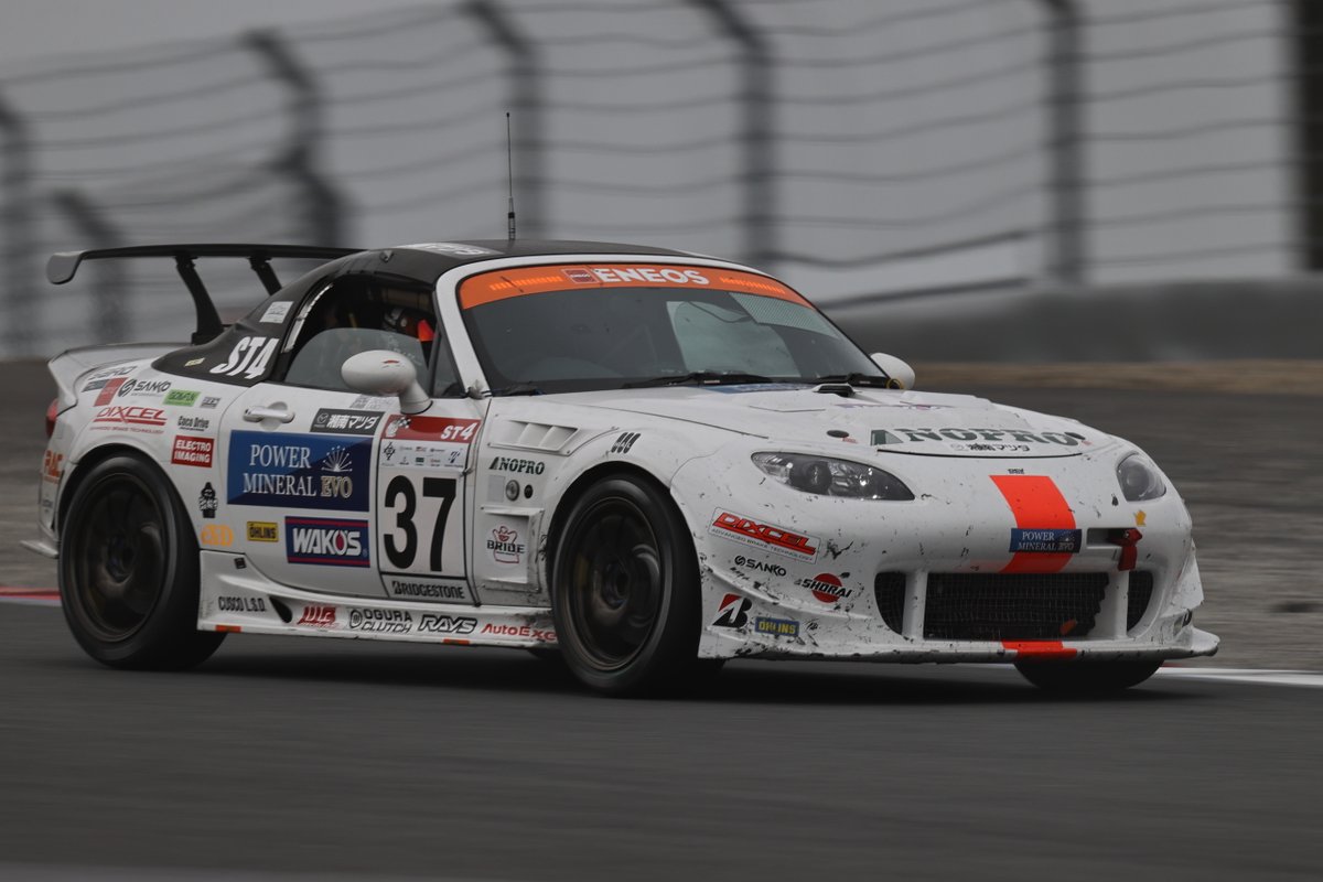 Cyukyuu's tweet photo. スーパー耐久 Rd.3 富士24時間 決勝 その⑥

TEAM NOPRO
DXLパワーミネラルEVO☆NOPRO☆NCロードスター
37号車

#スーパー耐久 #S耐 #富士24H #TEAMNOPRO https://t.co/nYXkQKW0St