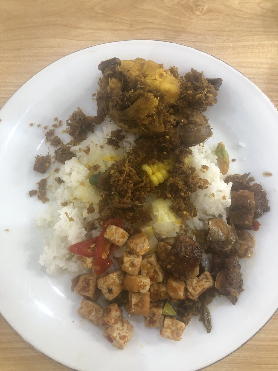LossToProfit's tweet photo. Dah mumet ndasku
Mari mangan sek sedulur!!!
Apa menu mkn siangmu in this ekonomi? https://t.co/vIQyTHiewh
