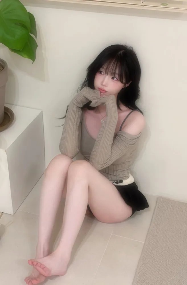 han_gaeng's tweet photo. 식곤증에는 커피지  ꒰ྀི ˶• ༝ •˶ ꒱ྀི☕️🩷 https://t.co/KgV94l4rnf