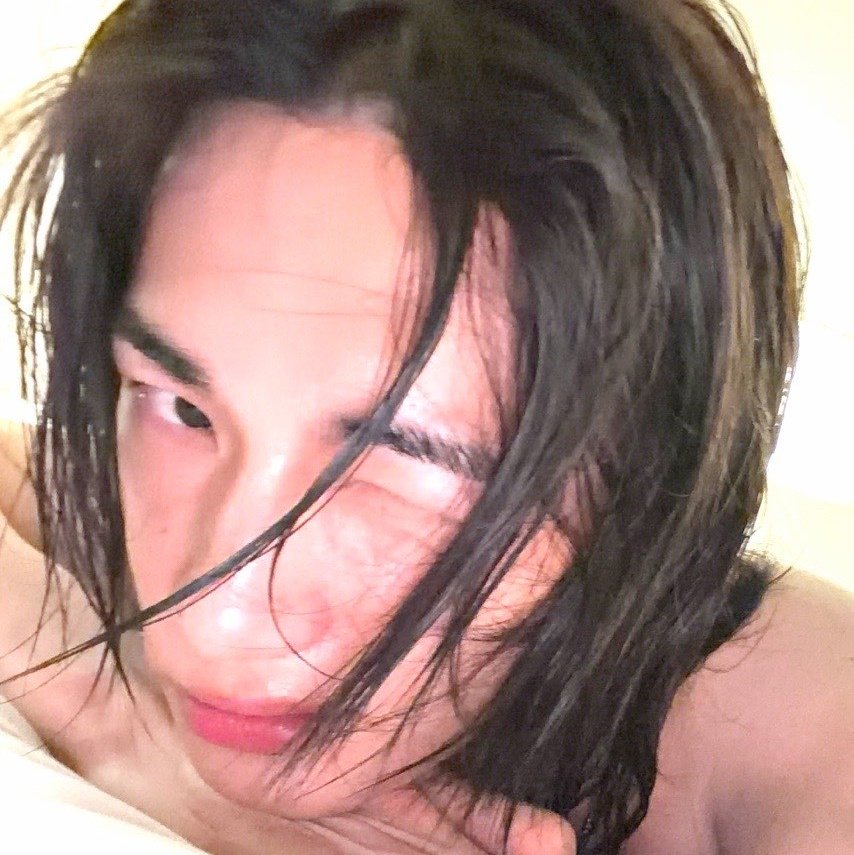 sann do hyunjin careca ⚢ caitvi tweet media