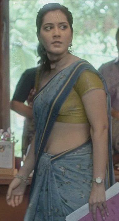 llathav's tweet photo. Teachers with saree side view 🥵 https://t.co/bbTeTHfcqi
