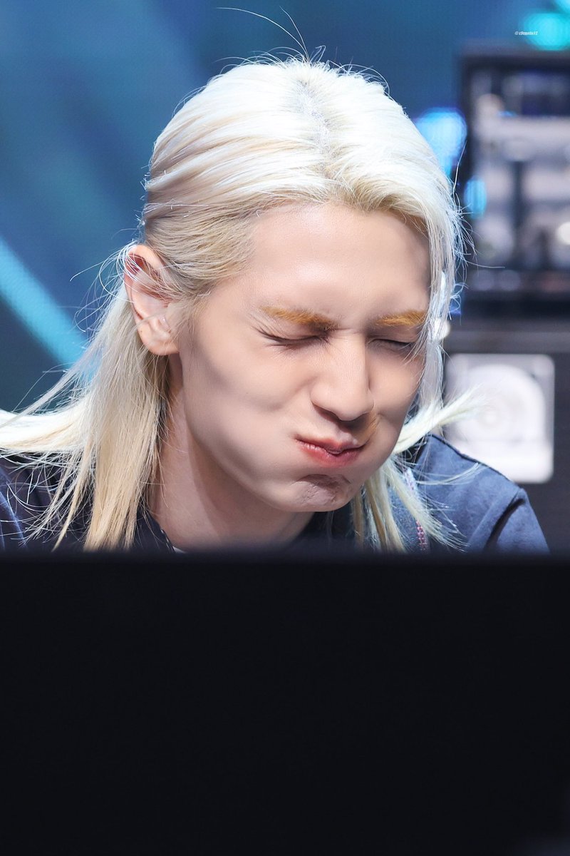 포냐 tweet media