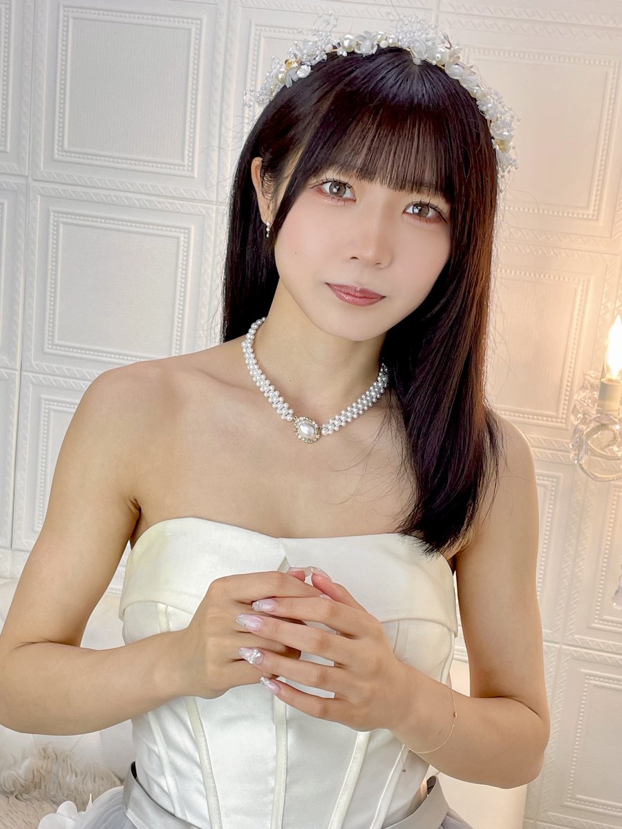 fresh_pedia's tweet photo. 2026/06/08(月)【フレッシュフォトセッション / ＃dressy 】向日葵あすちゃん(@HEAVENLY_asu)です🤍⊹˚
#フレッシュ撮影会  #セッション https://t.co/CieOCHYAI2