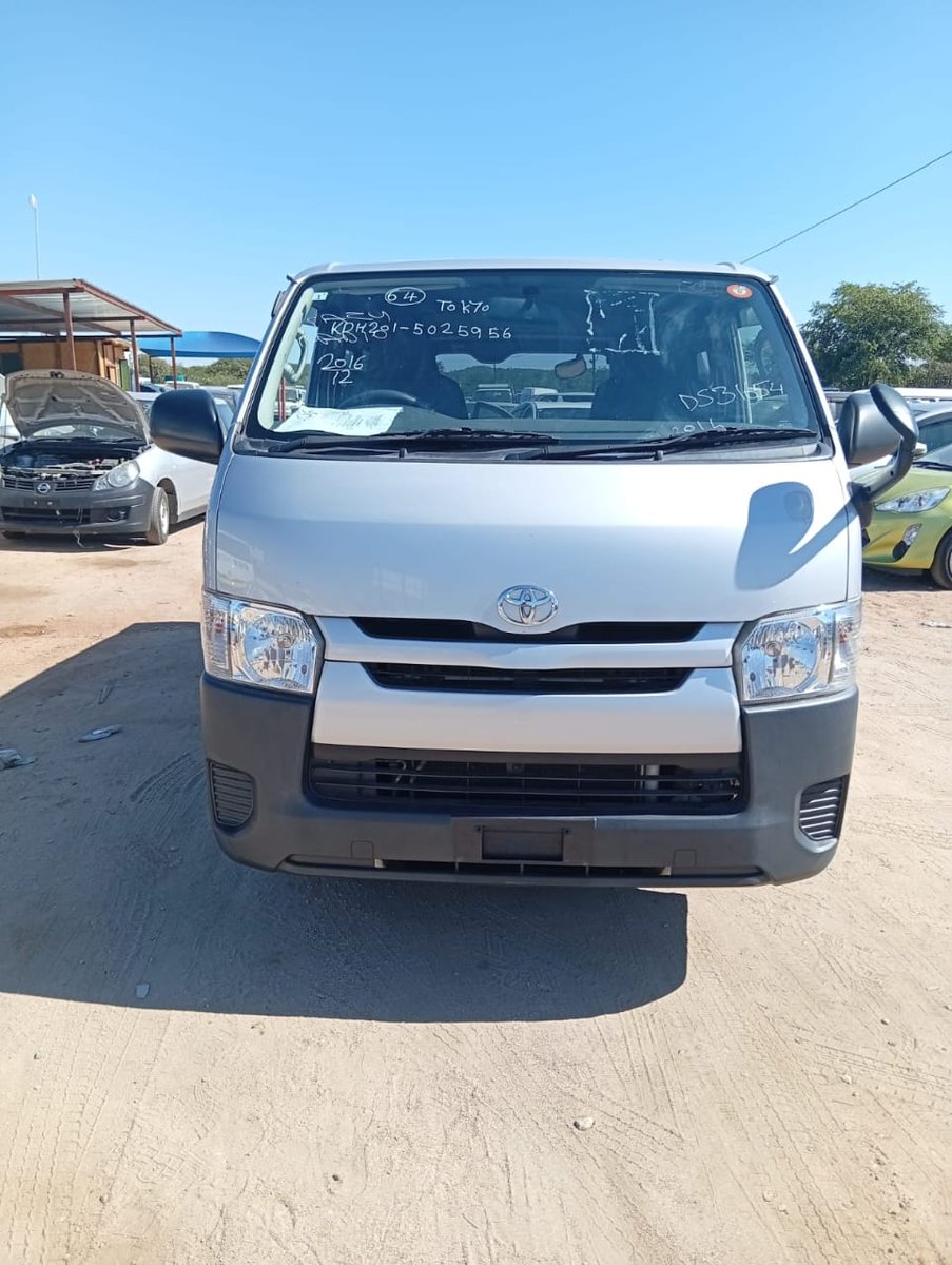 GabrielHungwe2's tweet photo. Hiace
KDH201-5025956
2016-12
Diesel
Silver

Price before duty $13000
Duty and other costs $5500

Gabriel lmport Solutions (pvt) Ltd 
+263776316335 
+263715655987 

https://t.co/dPoqeXTktd https://t.co/2rHPvZQbNH