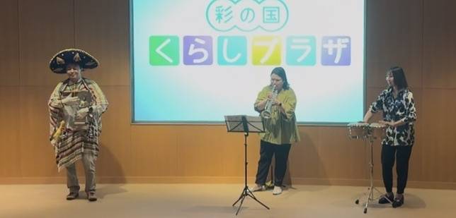 ogimatsu's tweet photo. 川口市のSKIPシティにある、お金やくらしについて楽しく学べる体験型消費者教育施設「生活科学センター」にて、親子数組がリサイク��楽器を演奏しながら館内や外の広場をパレードし、シアターにて演奏披露
6月14日(日曜日)の枠はまだ応募できます。お子様と一緒にぜひ！
https://t.co/kiU9Q4Otww https://t.co/iu6QnusGvg